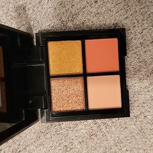 5/$15! - BNIB - YC Collection Eyeshadow Quad in Sun, El Alba, Earth, & Peach